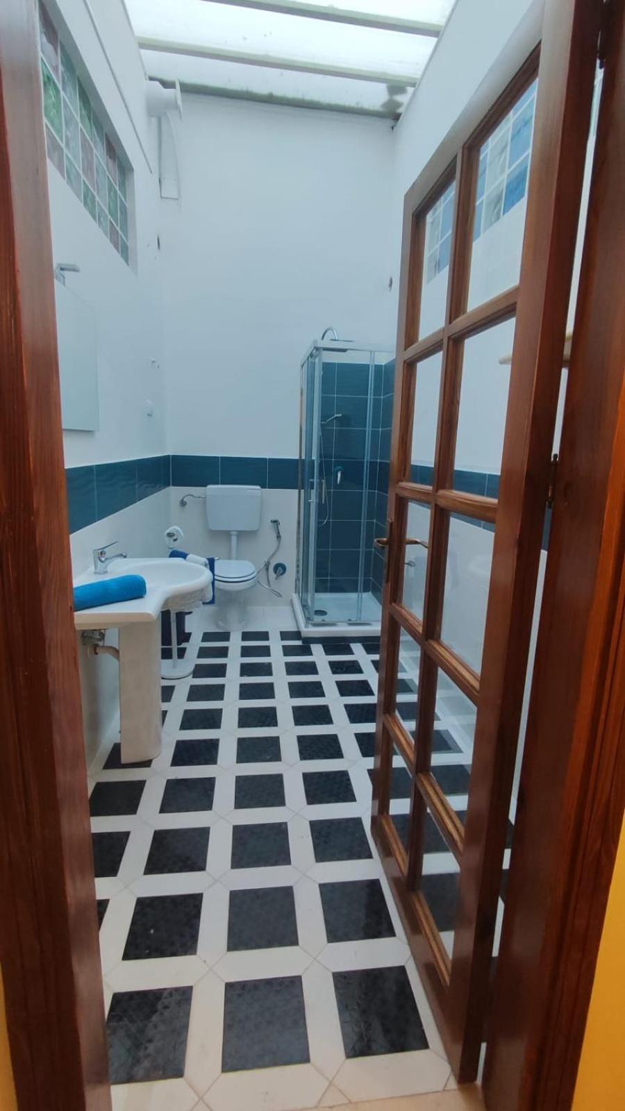 Bed and Breakfast Casa Di Mitri Карини Экстерьер фото